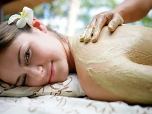 body-scrub-massage-vs-traditional-massage-whats-the-difference-1